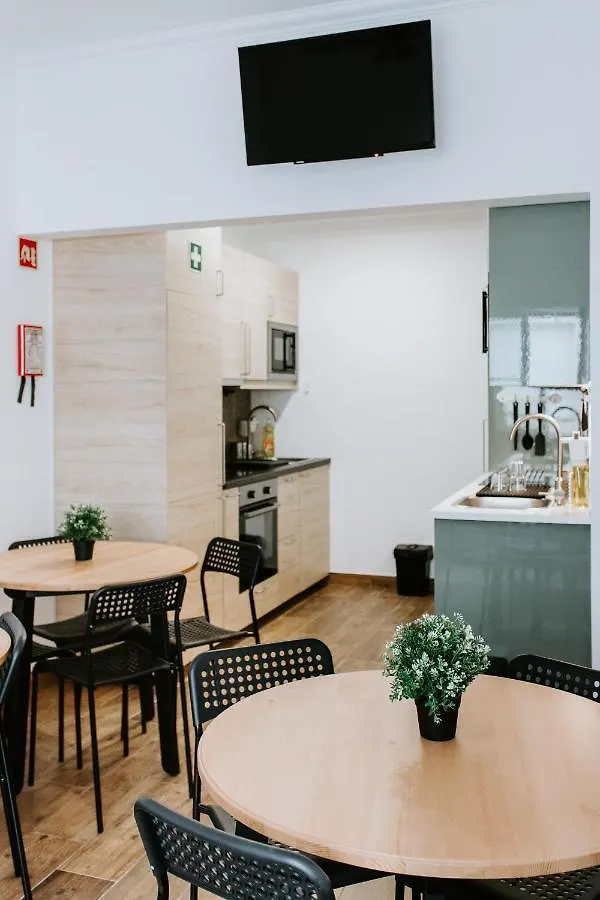 Dreams House Hostel Faro 0*,